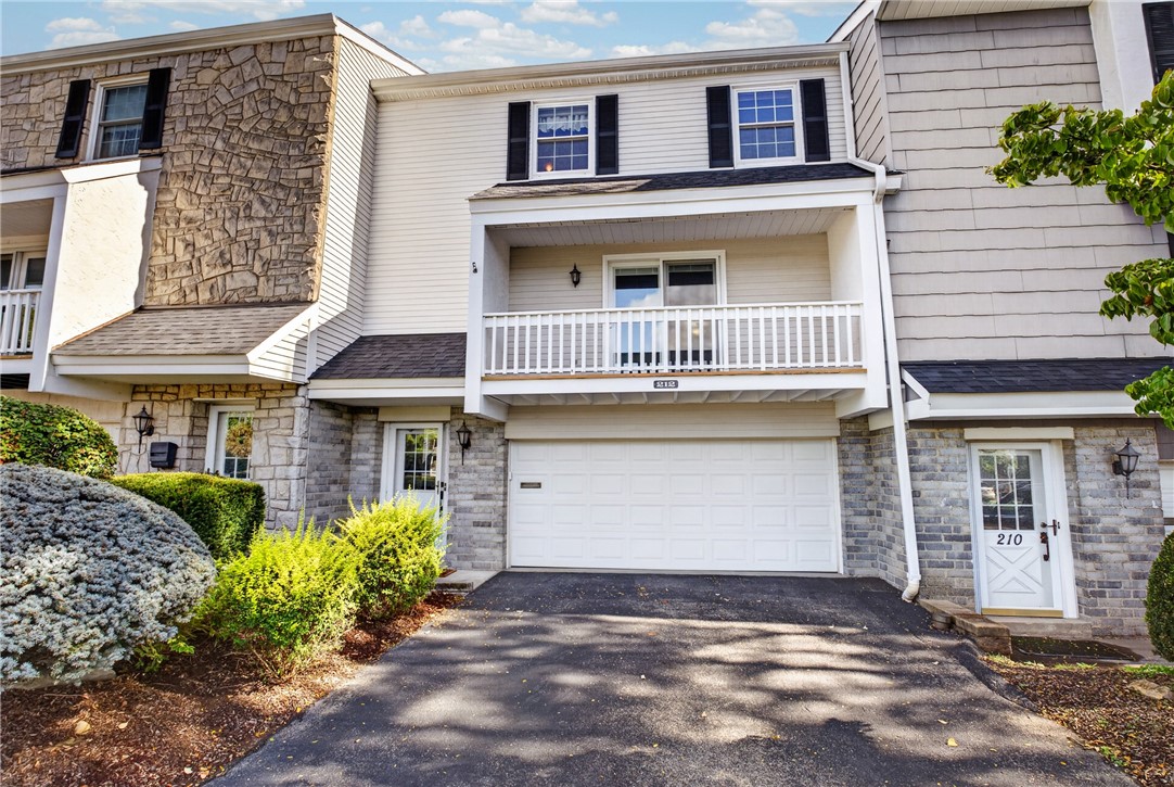 212 Roscommon Pl — photo
