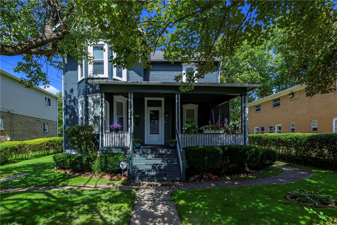 426 W Diamond St — photo