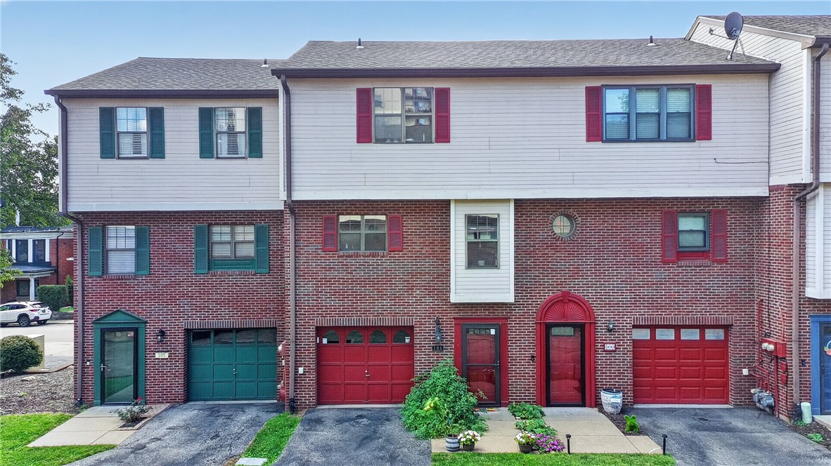 104 Longfellow Ct — photo