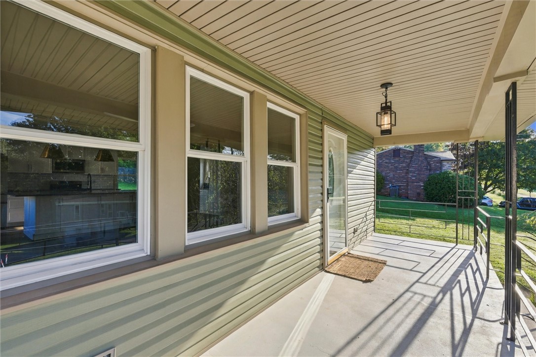817 Victory Road, Shaler, PA 15101 — photo 2