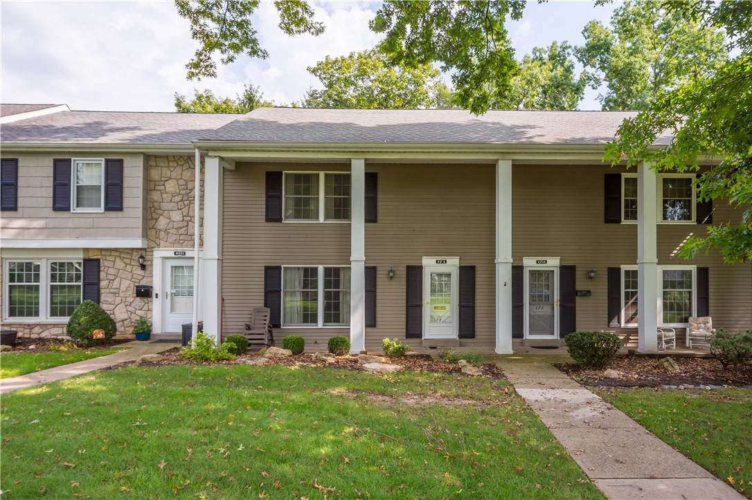 171 Roscommon Pl — photo