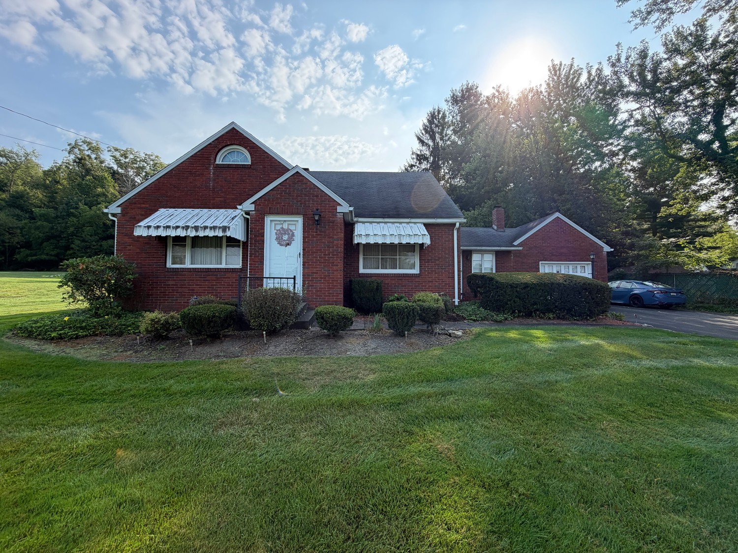 1439 Maple Drive — photo