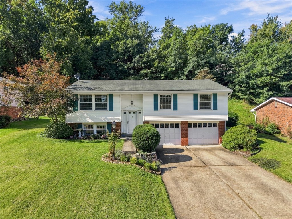 125 Dover Dr — photo