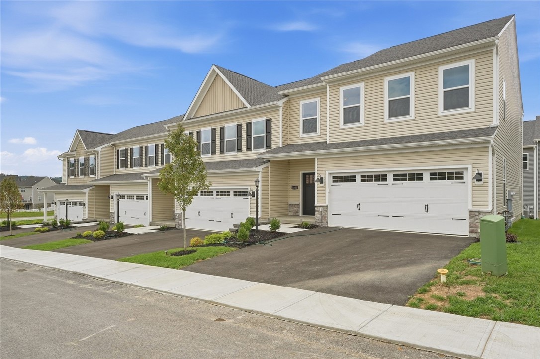 1007 Darcy Drive — photo
