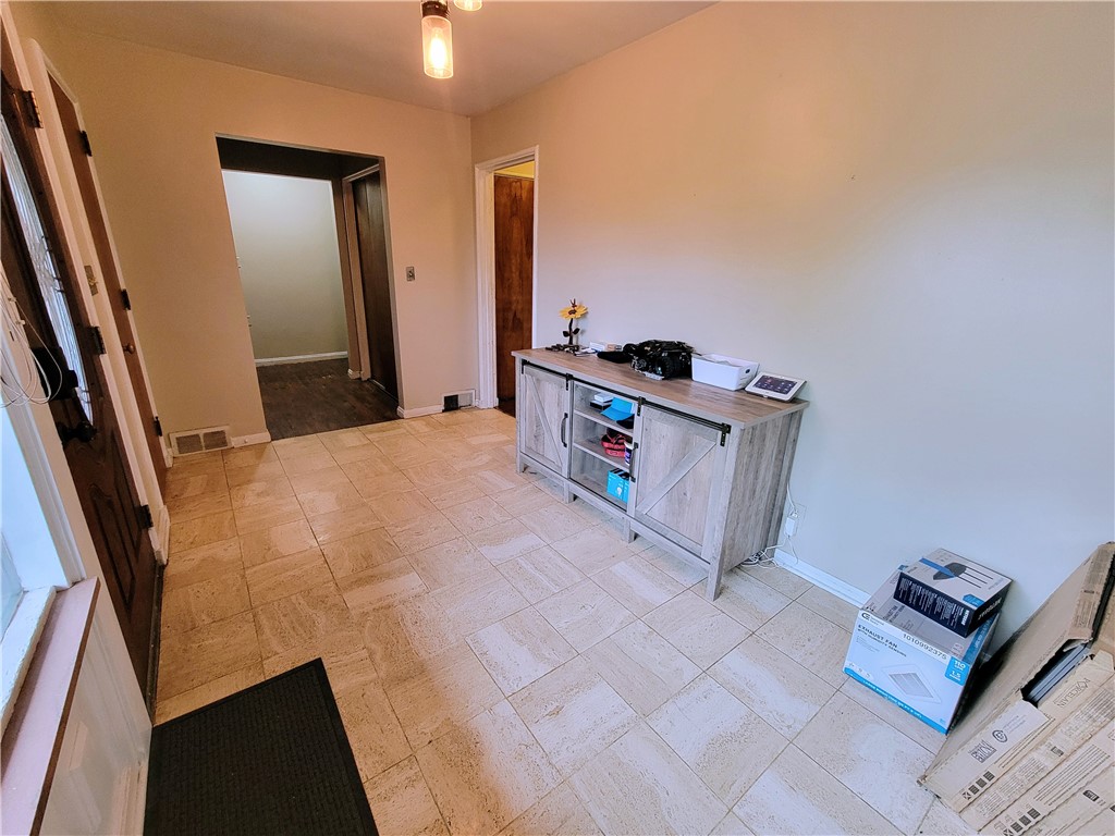 1115 State Road, Monessen, PA 15062 — photo 2