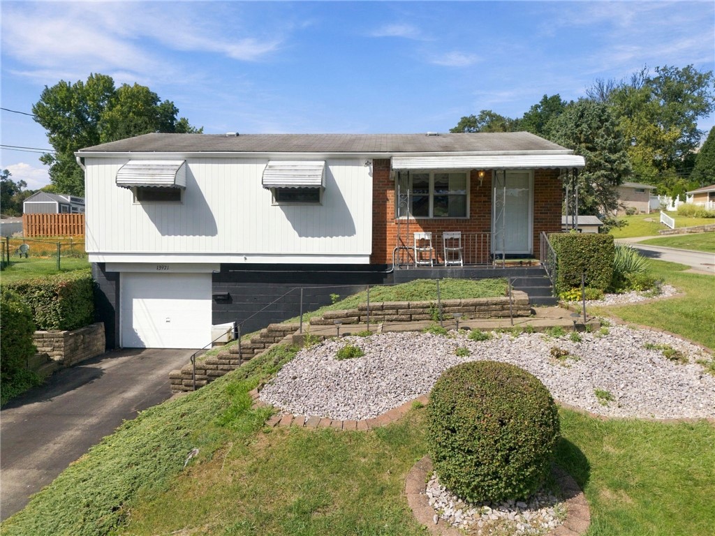 13971 Wayne Dr — photo