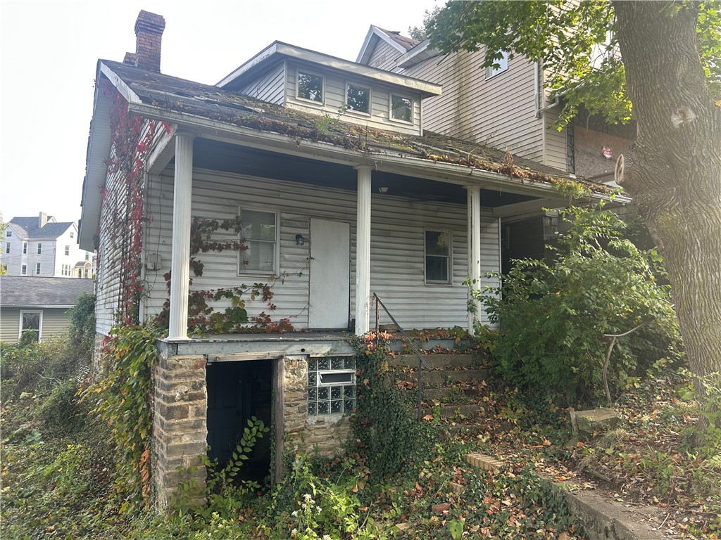 203 Wood St — photo