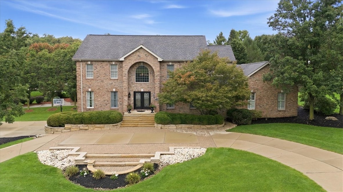 100 Iron Horse Dr — photo
