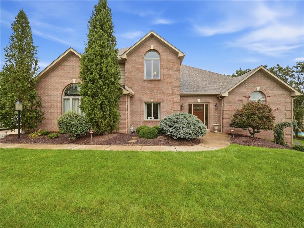 106 Equestrian Dr — photo