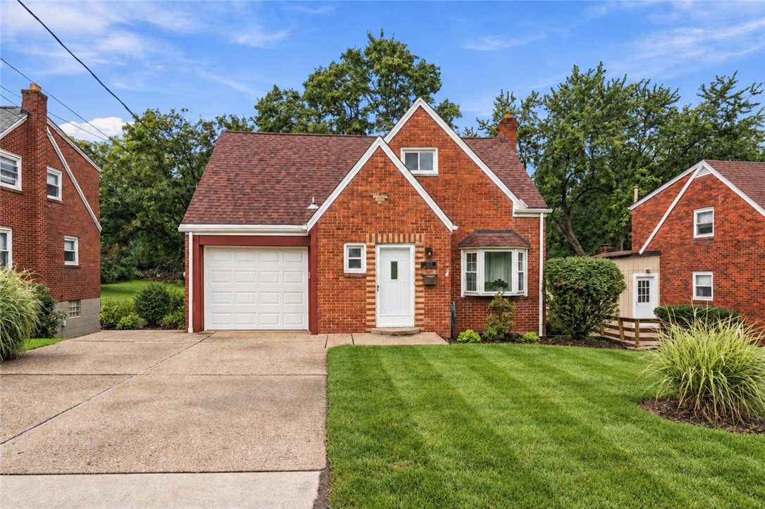 105 Green Oak Lane — photo