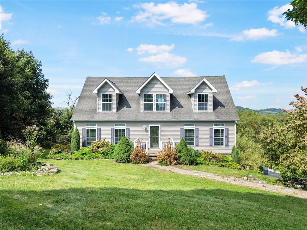 121 Ray Dr — photo