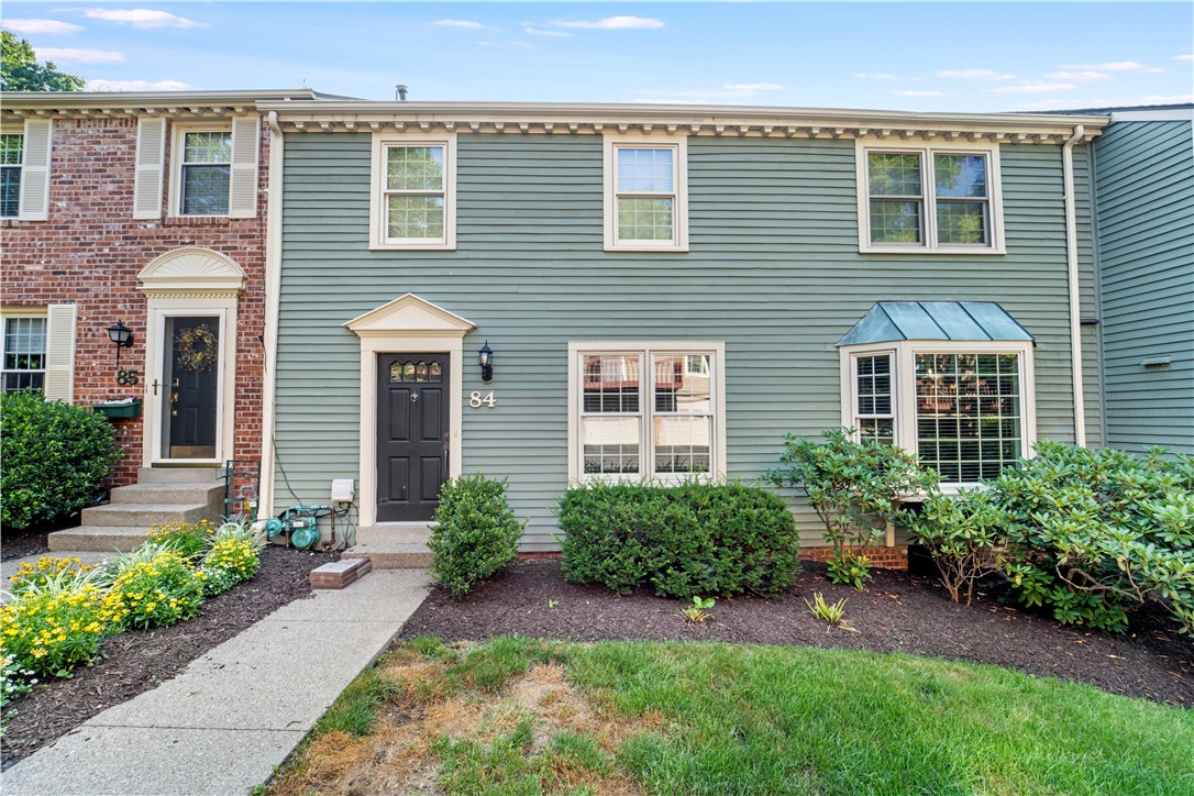 84 Mystic Hbr — photo
