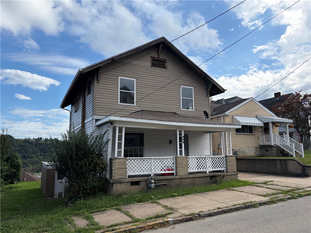 608 Crest — photo