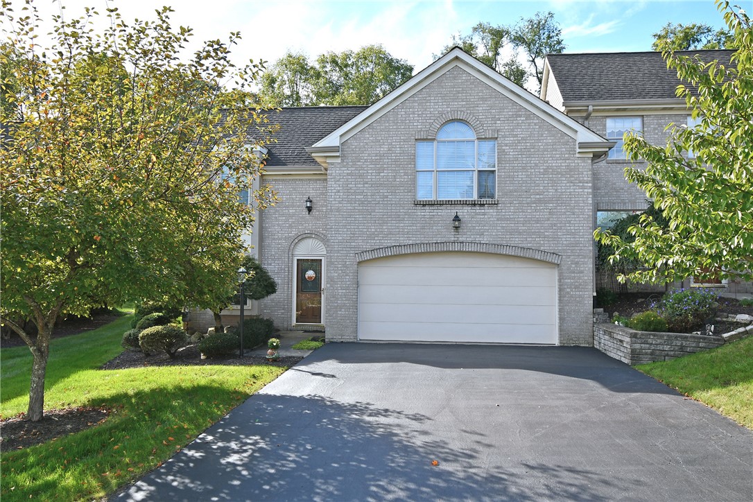 309 Parkview Dr — photo