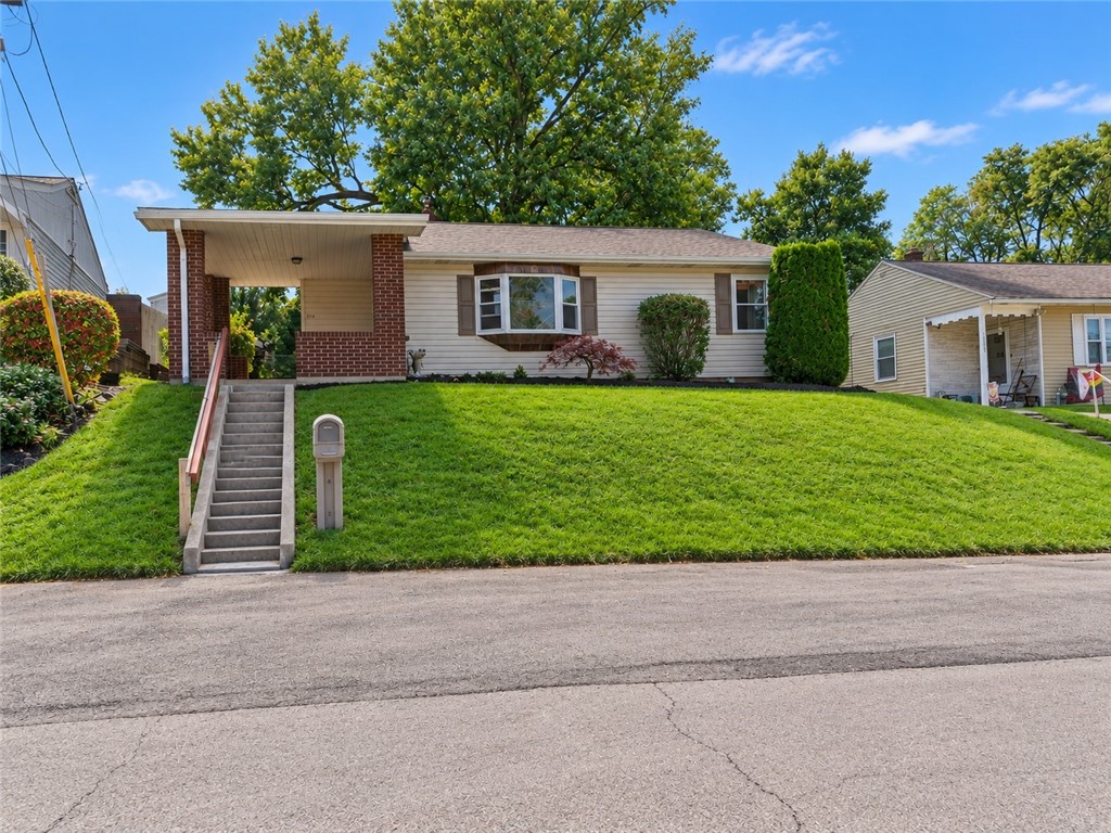 1324 Beverly Road — photo