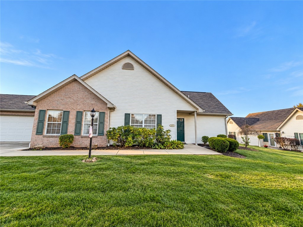 1043 Timberwood Dr — photo