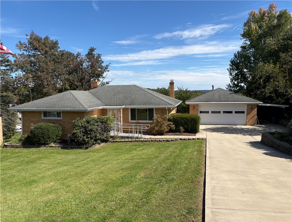 230 McCartney Dr — photo