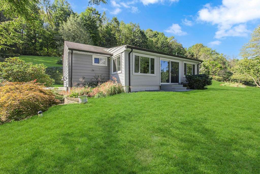 118 Foster Rd — photo