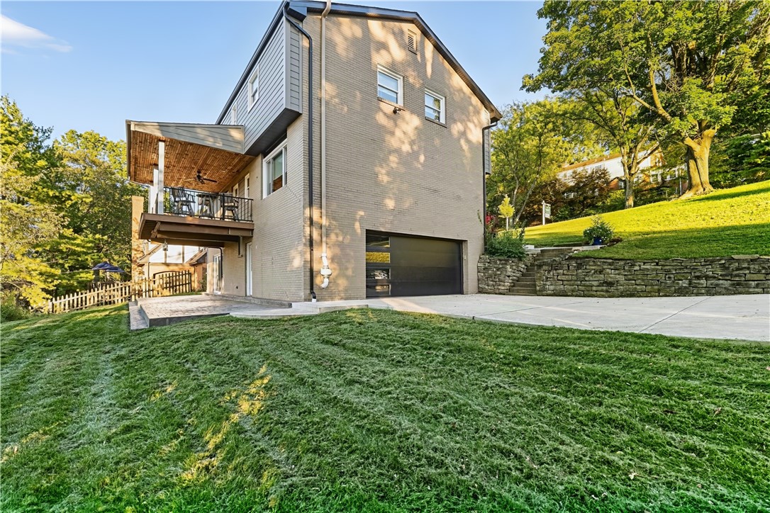736 Pinetree Road, Mt Lebanon, PA 15243 — photo 3