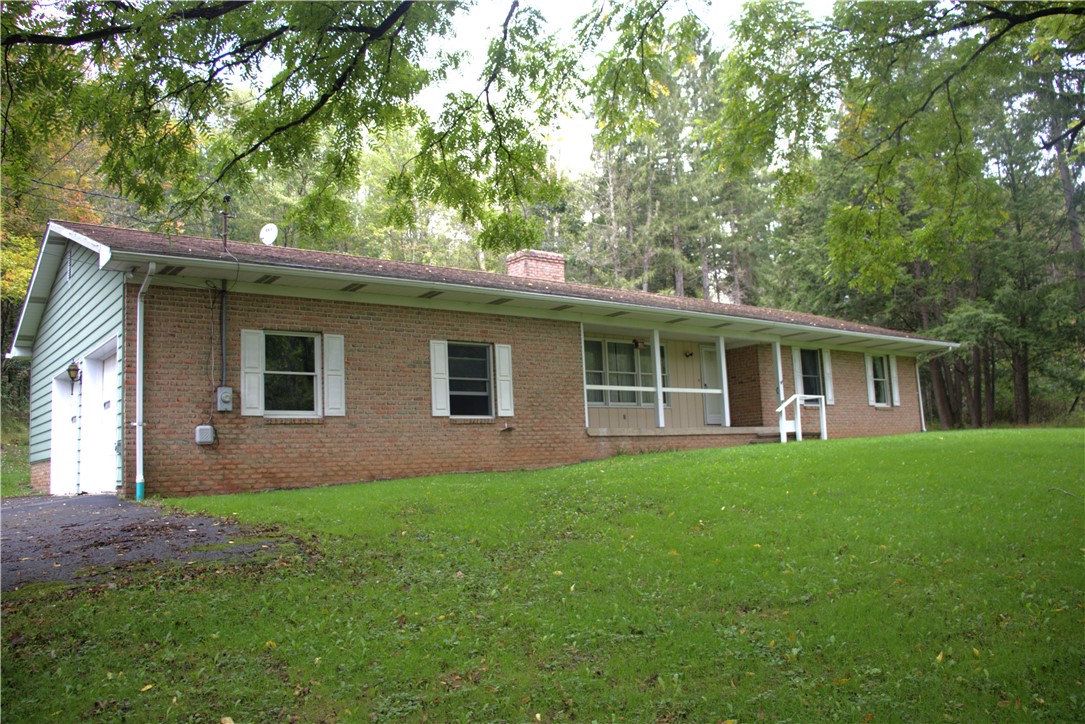 308 Wallace Lane — photo