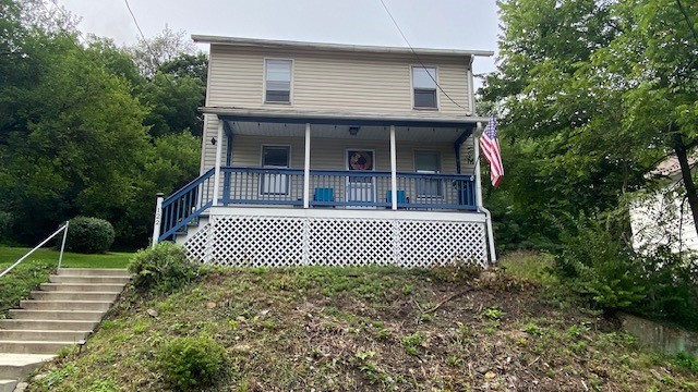 122 Hillside Way — photo