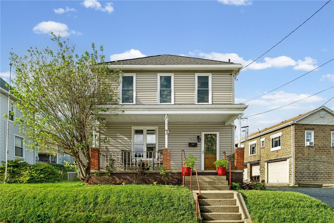 925 Walnut St — photo