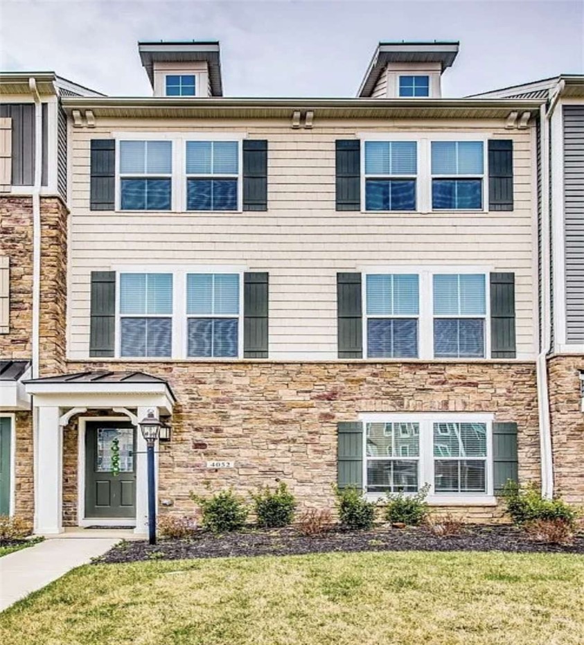 4052 Overview Dr — photo