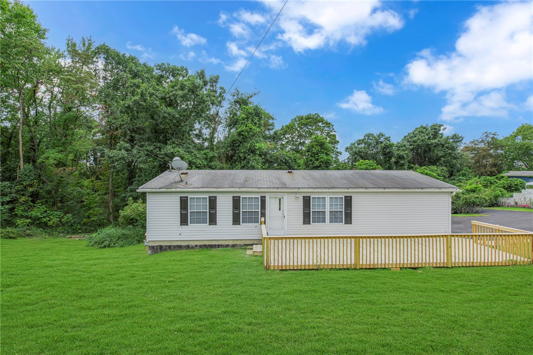 353 Pleasant Dr — photo