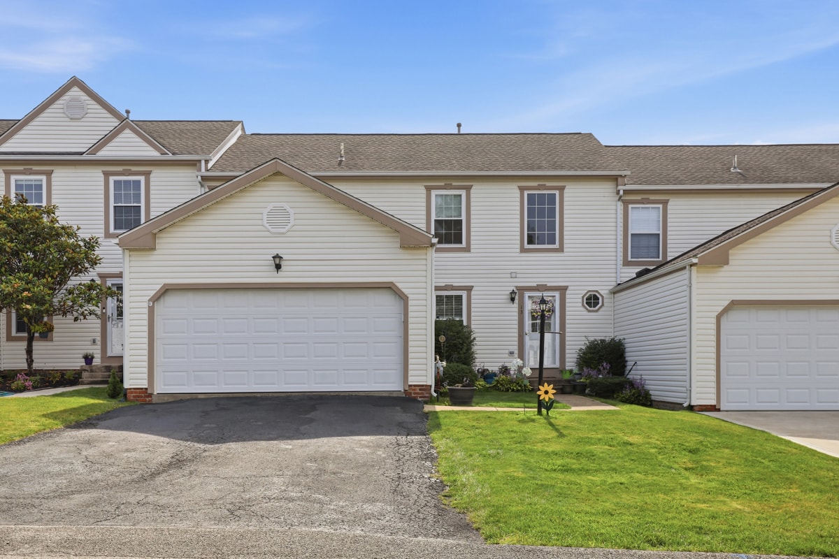 13 Sunset Court — photo