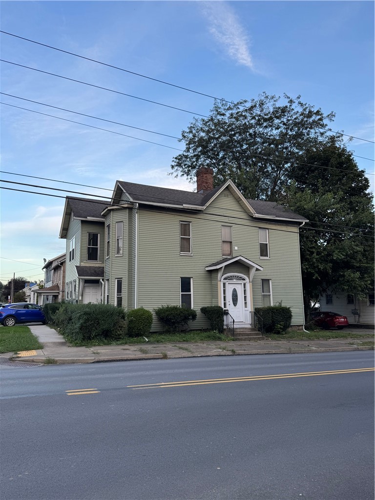 105 S Walnut St 2 — photo