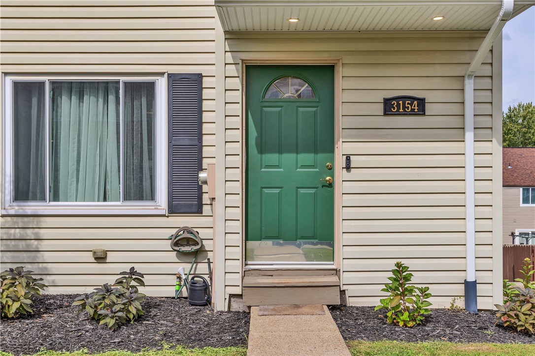 3154 Camberly Dr — photo