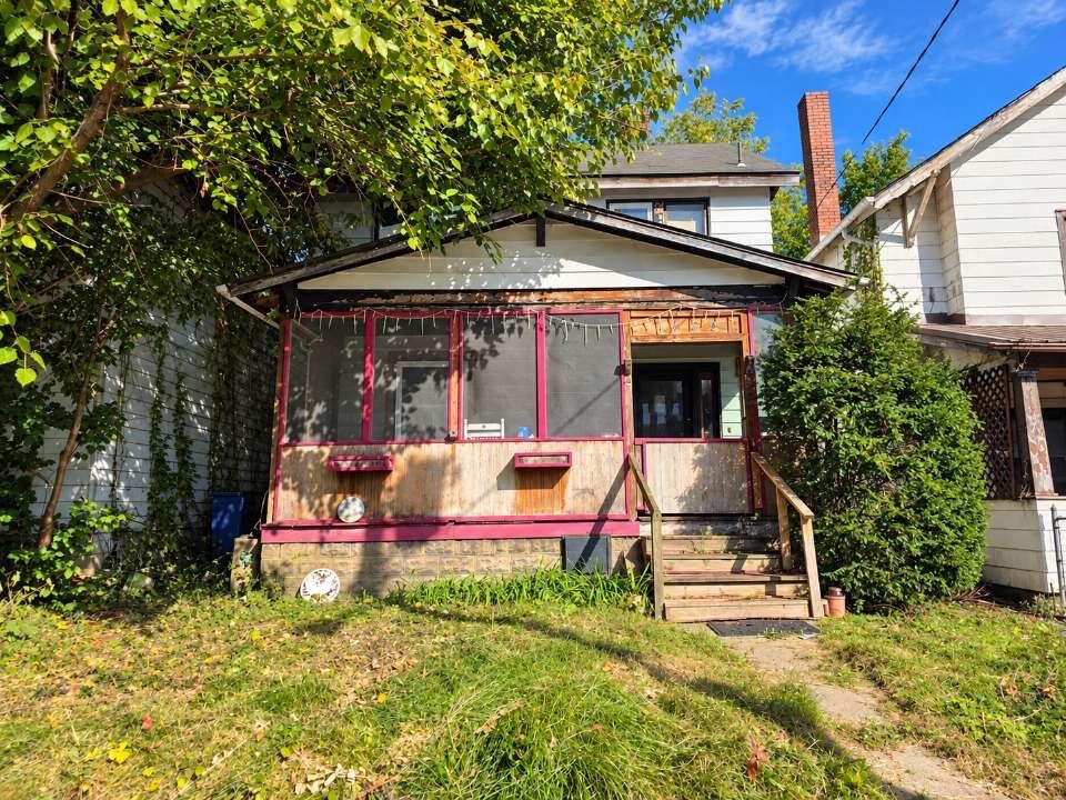 1524 Leishman Ave — photo