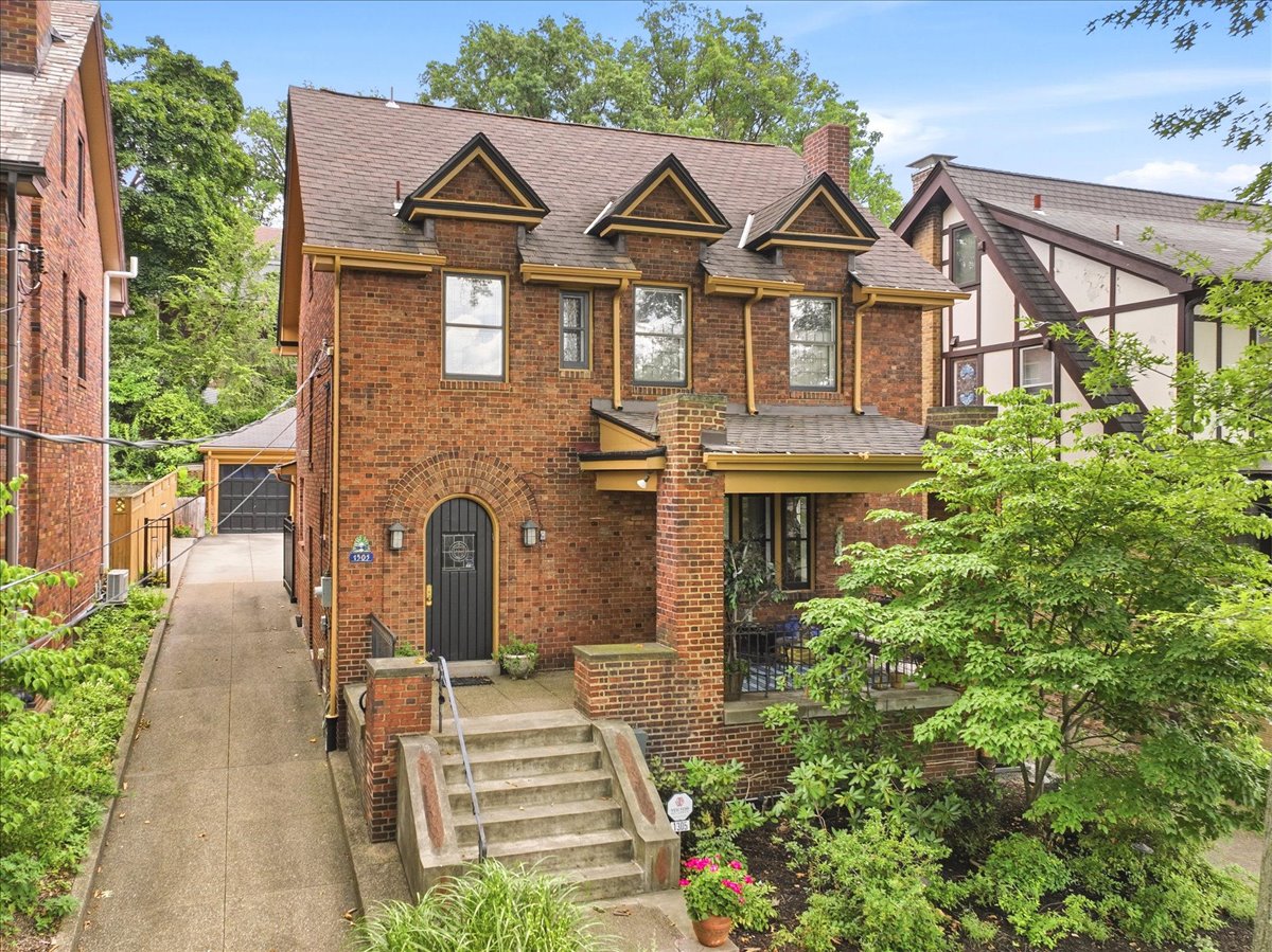 1305 Malvern — photo