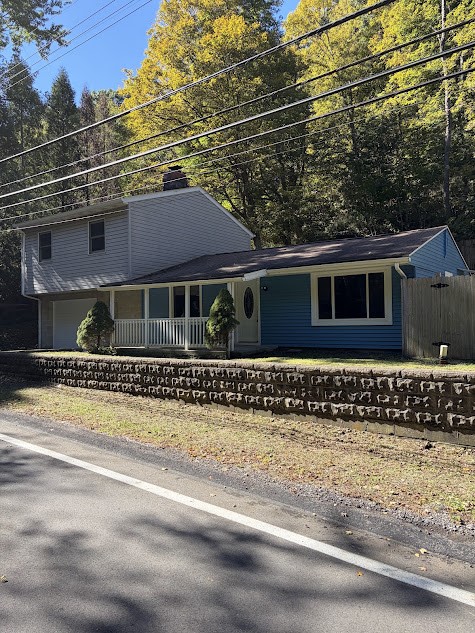 244 Spring Run Road, Moon/Crescent Twp, PA 15046