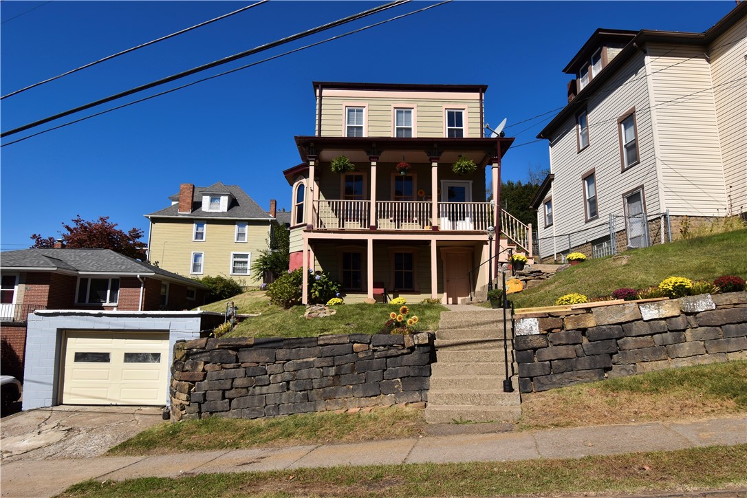 121 Washington St — photo