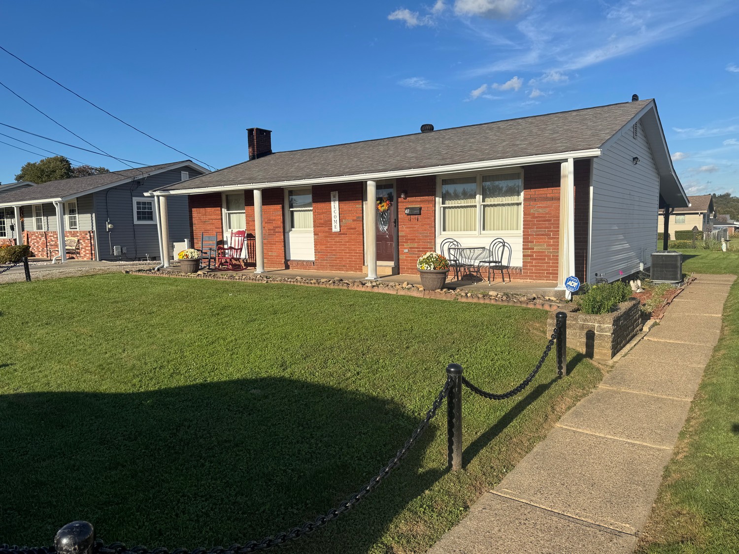 417 Mutich Street — photo