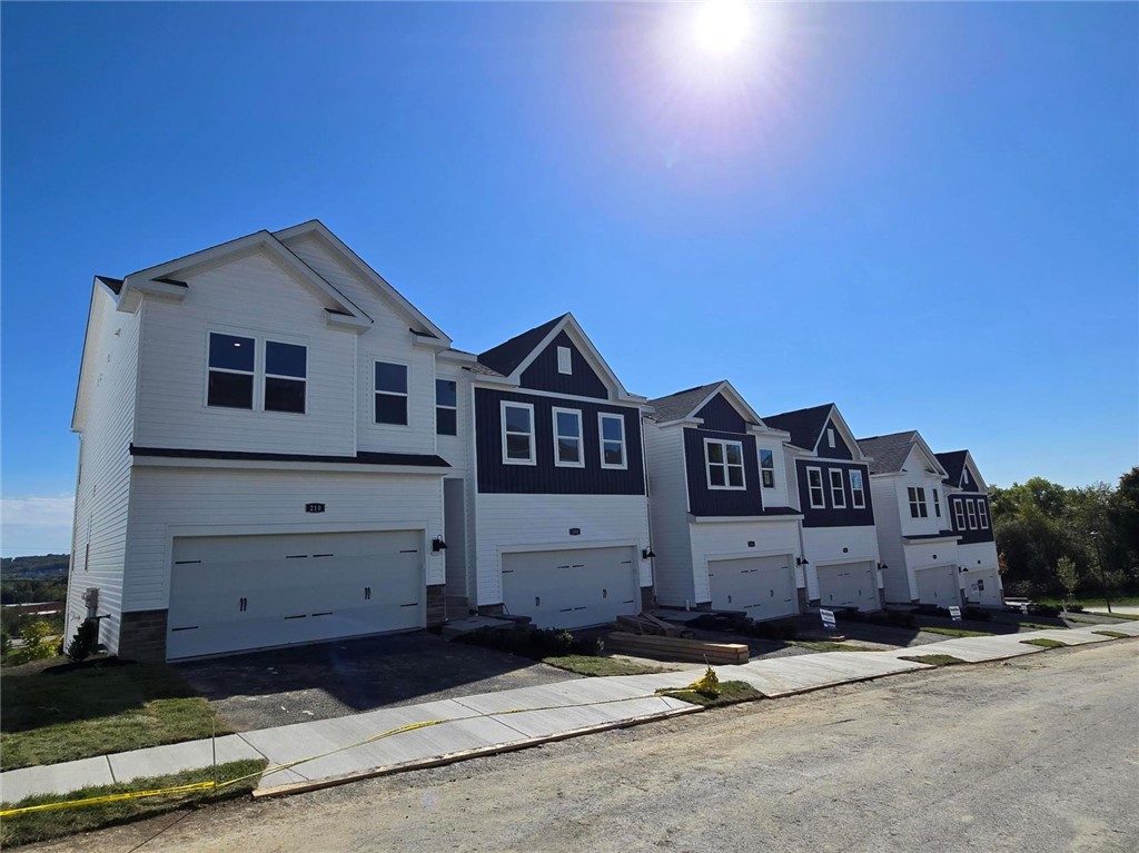 204 Paddock Lane — photo