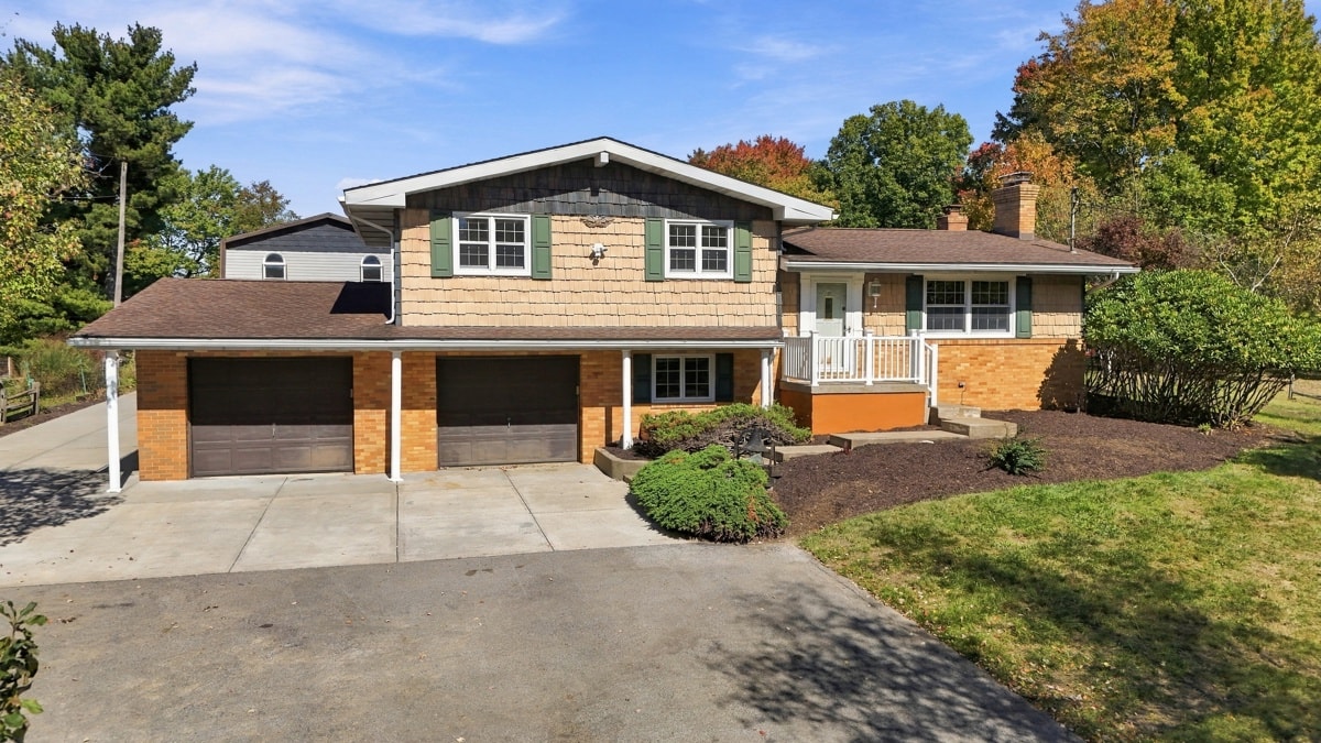 242 Douglass Road — photo