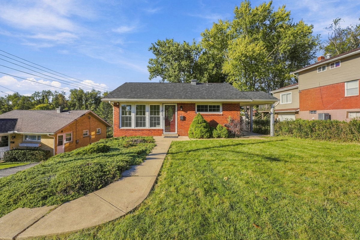 215 Dunbar Drive — photo