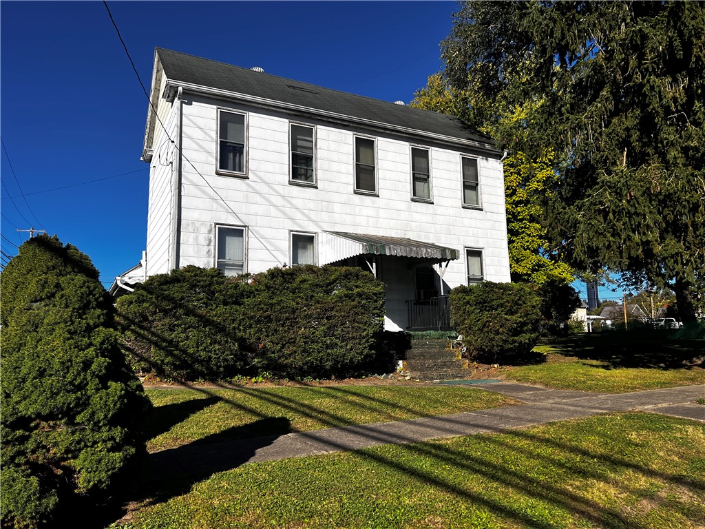214 Cleveland St — photo