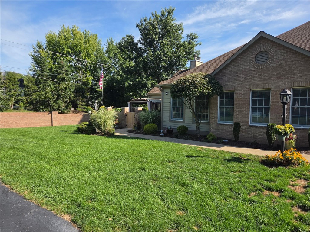 118 Linden Ct. — photo