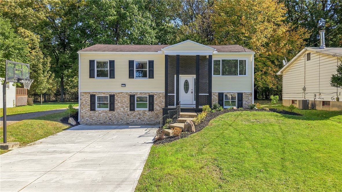 1316 Skyline Drive — photo