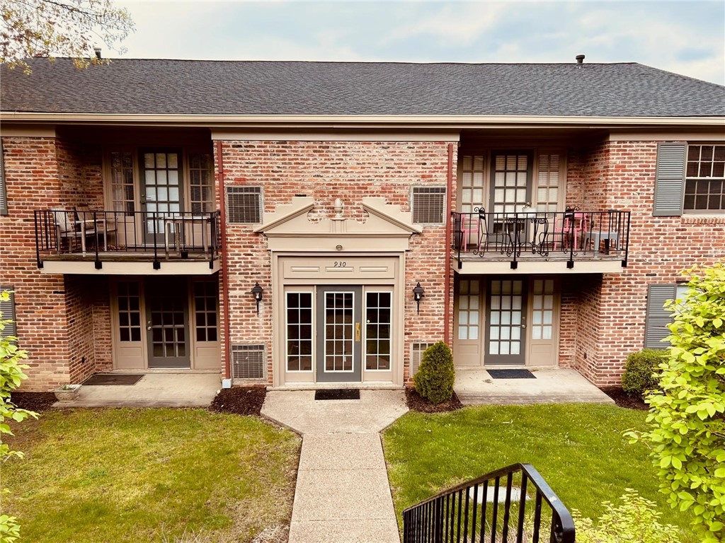 930 Margarite Dr Unit K — photo