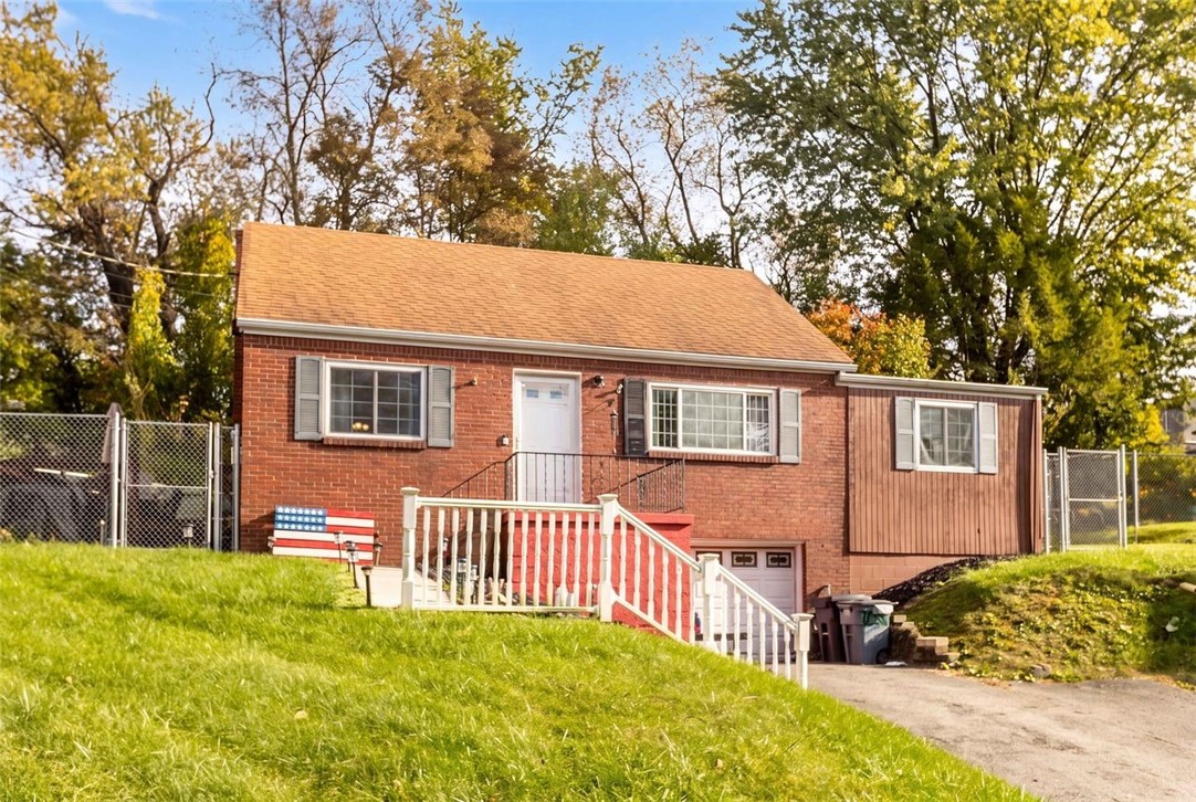 2009 Ridge Road, Elizabeth Twp/Boro, PA 15135 — photo 2