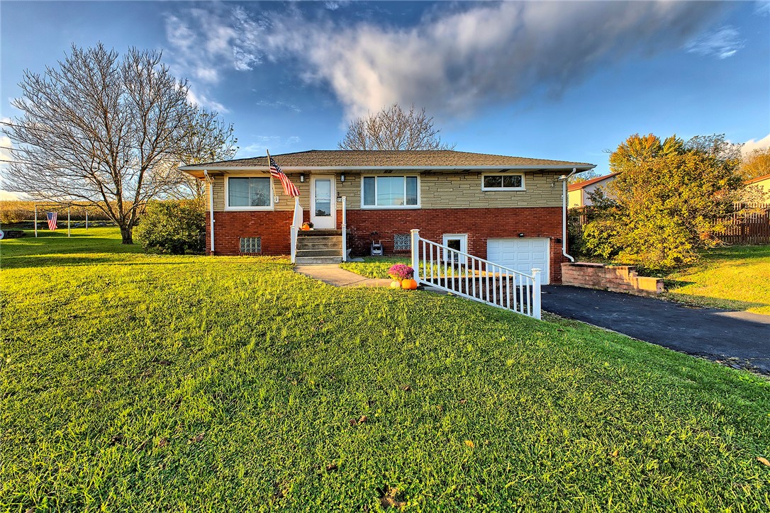 1145 University Drive — photo
