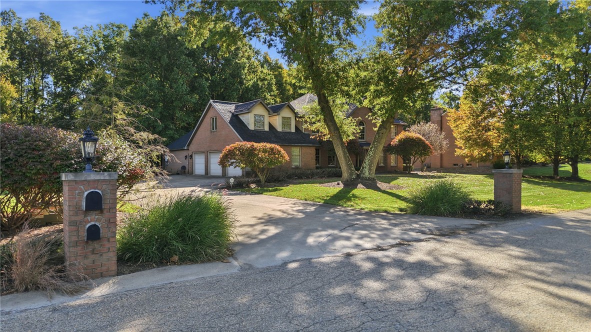 975 Brandywine Drive — photo