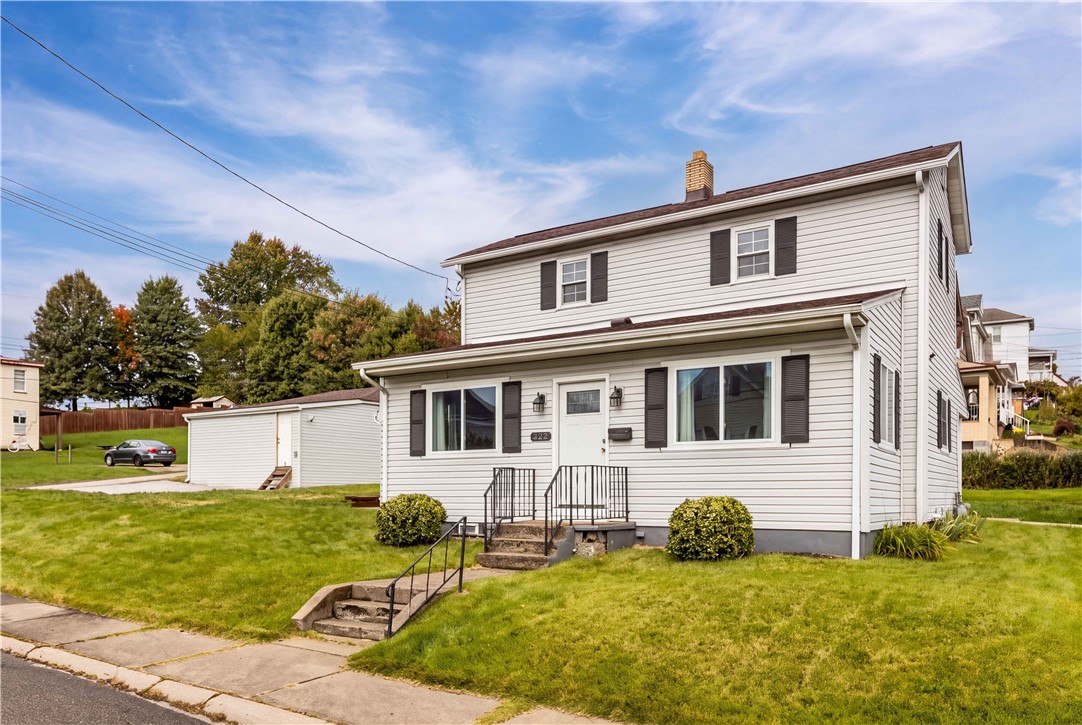 322 Torrence Ave — photo