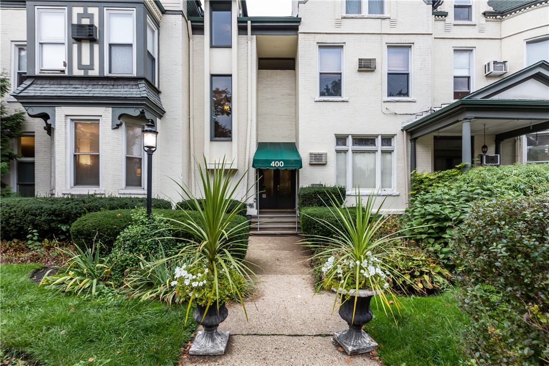 400 S Highland Ave Unit 11 — photo