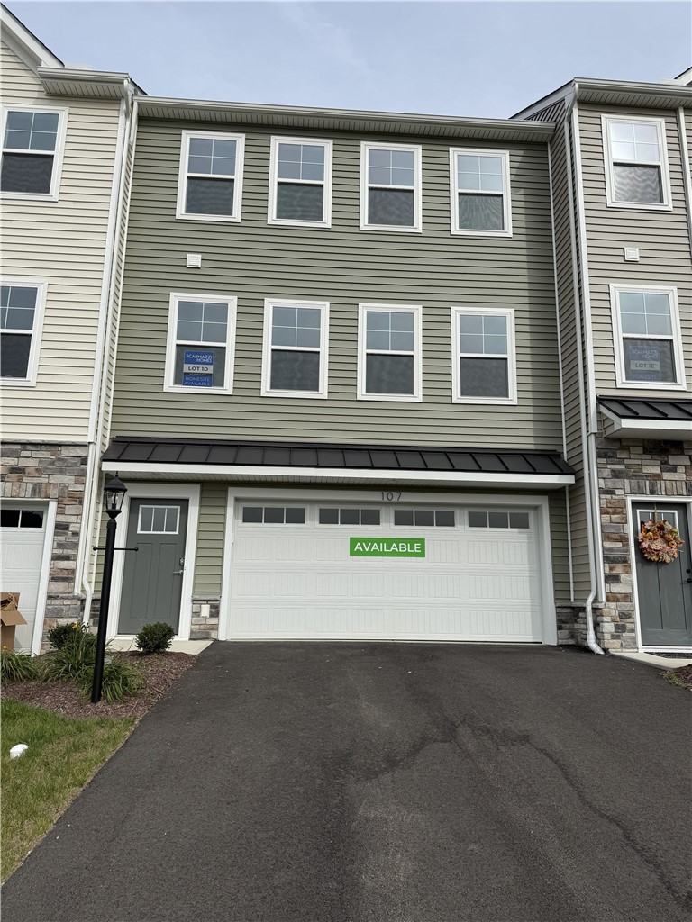 29 Kings Rd Unit 107 — photo