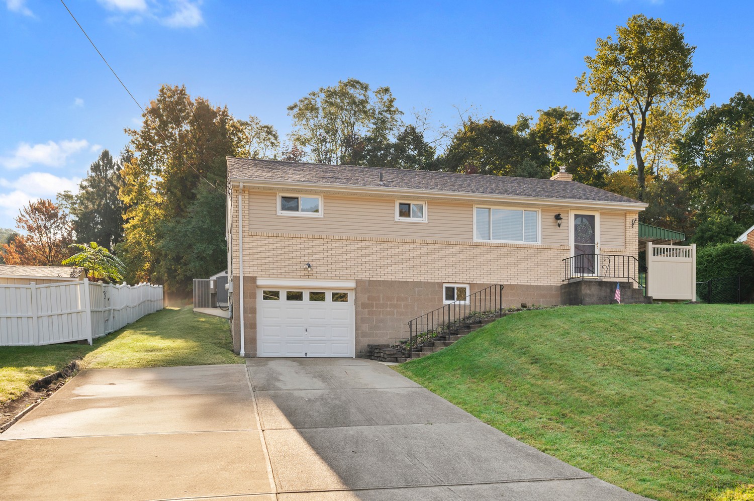 2904 Fir Drive — photo